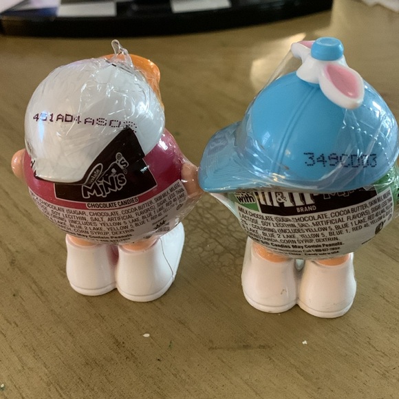 Vintage M&M Minnie’s set of 2 character dispensers in excellent condition. - Picture 5 of 5